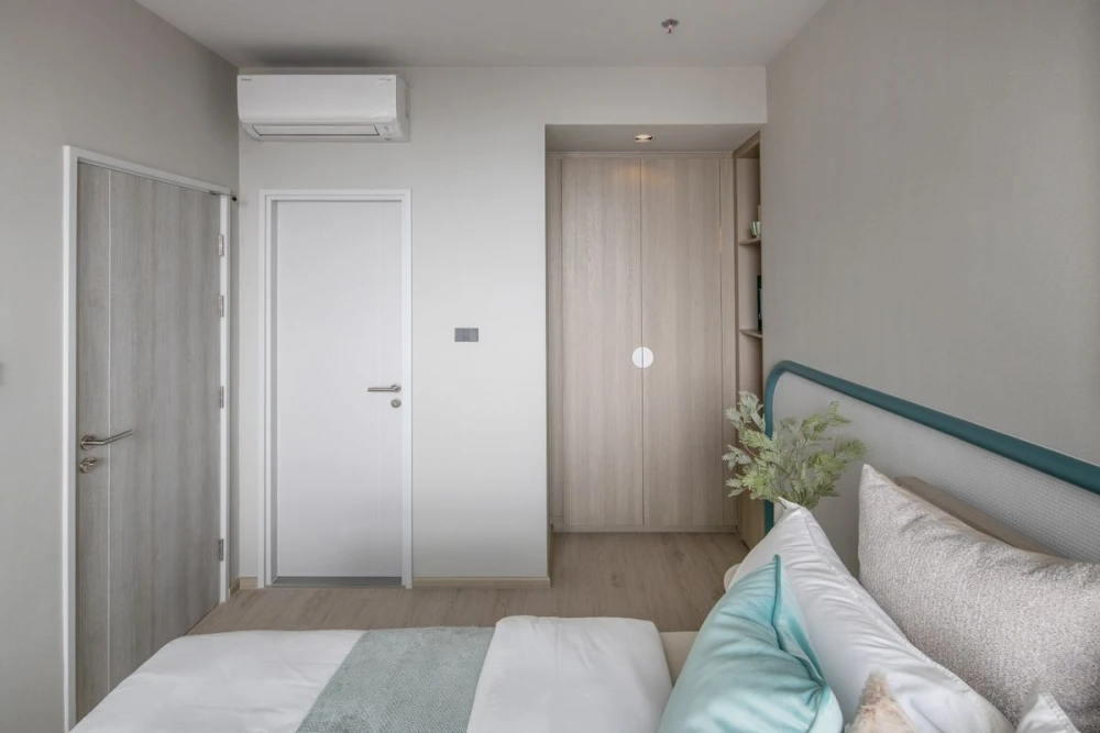 Down payment sale Reference Sathorn - Wongwianyai, nice room, good price, reserve now, don't miss out!