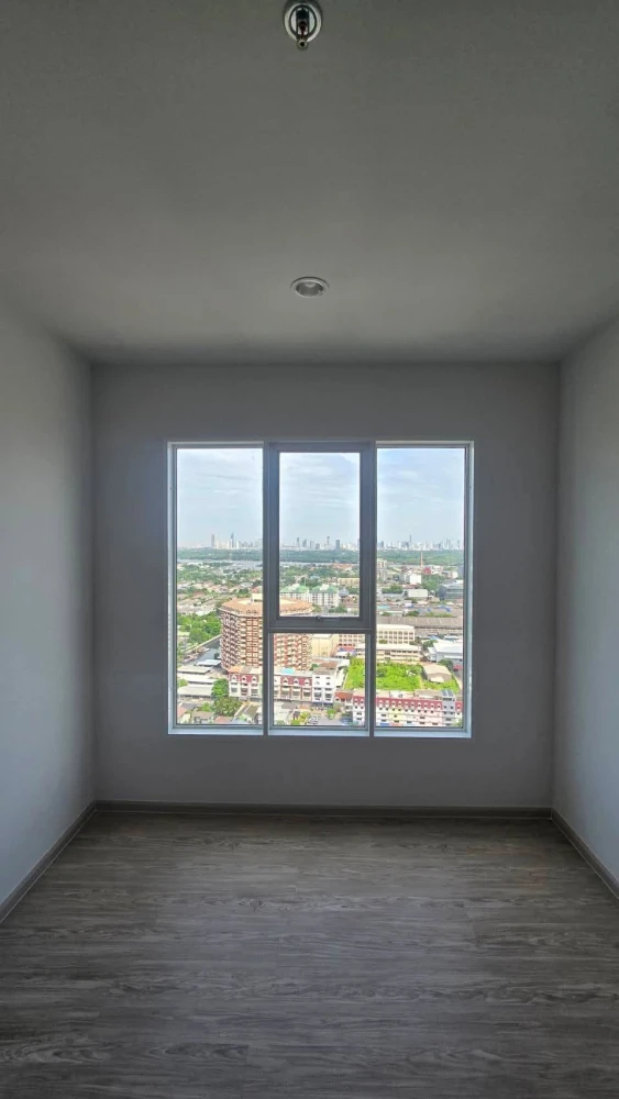 Selling down payment for Regent Home Bangna, 30th floor | High floor, beautiful unobstructed river view, private building, highly recommended.