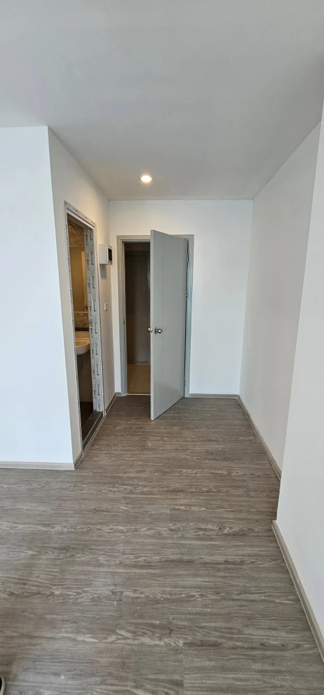 ขายดาวน์ regent home bangna ห้องชั้น 8 ห้องกว้างน่าอยู่ รีบจองเลยก่อนพลาด+++