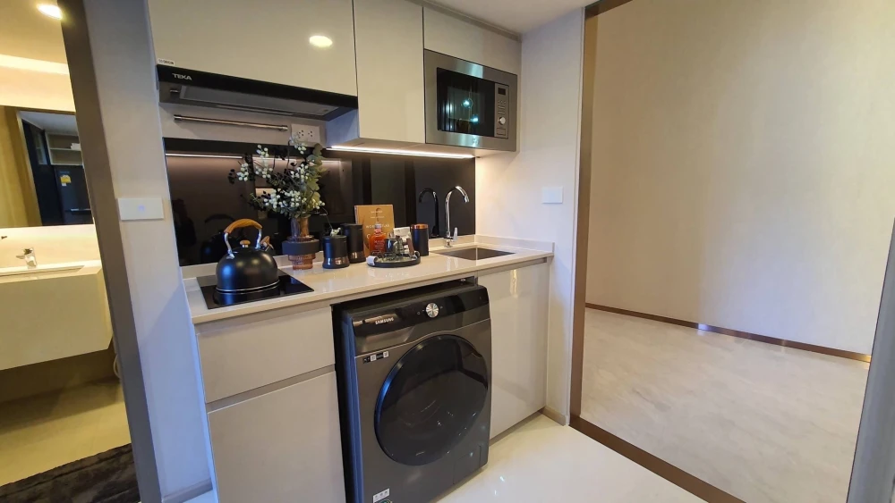 Selling down payment So Origin Siriraj, auspicious room number, high ceiling, airy, good location, can you not reserve it?