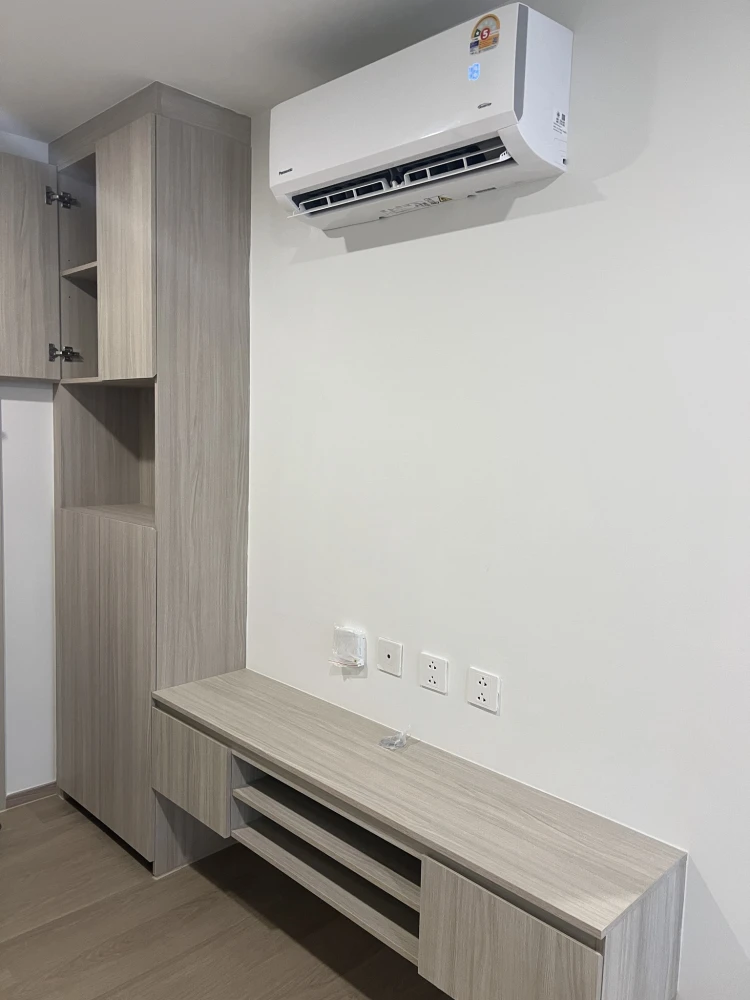 Selling down payment for The Origin Phaholyothin 57, 4th floor. A great project and comfortable living space. Book now!