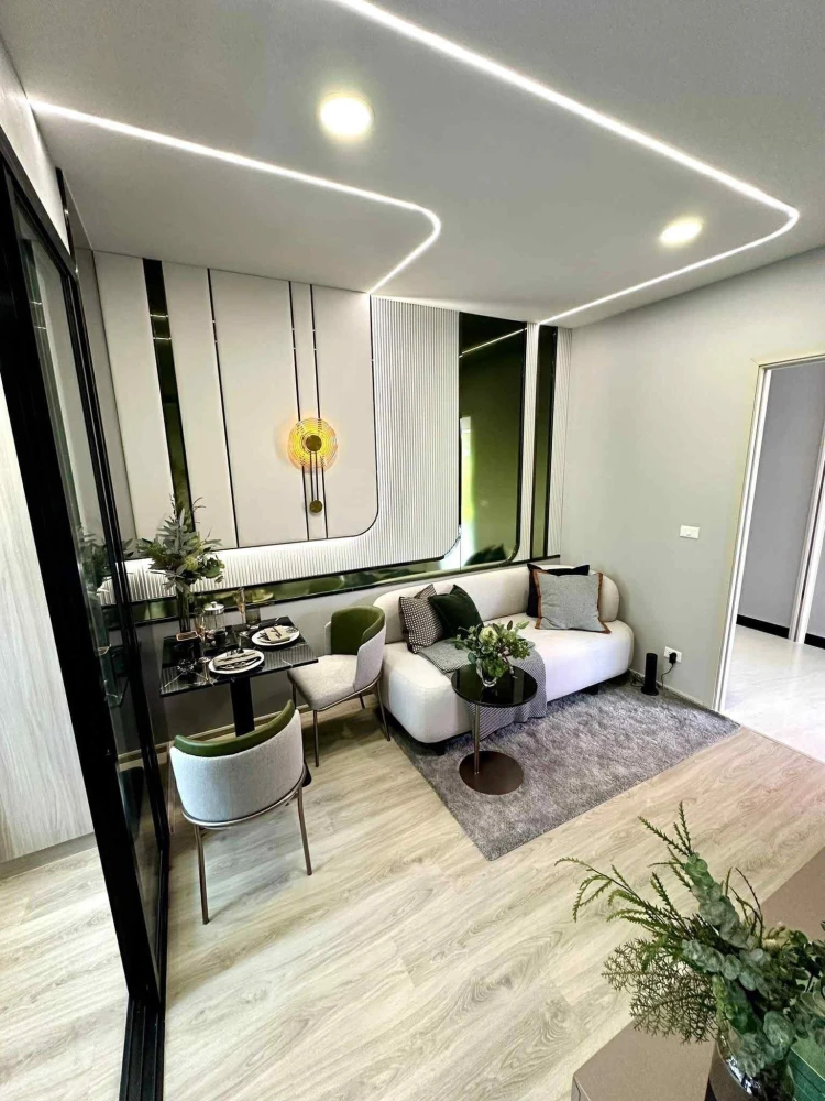 Selling down payment for The Origin Pinklao, 7th floor, unit 22. Excellent project with complete facilities. Book now!