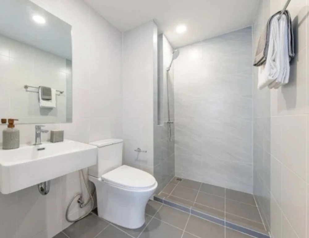 Selling down payment for The Origin Setthabut Station, 4th floor. Great view, nice project. Book now!