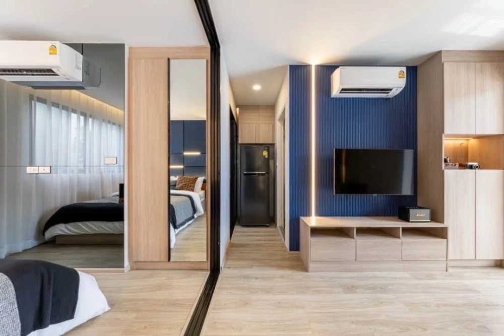 Selling down payment for The Origin Setthabut Station, 3rd floor unit, fully furnished. Book now!