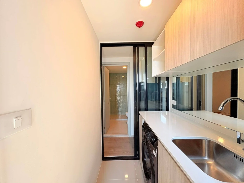 Selling down payment for The Origin Sukhumvit - Praksa. A lovely unit with complete amenities. Don't miss out!