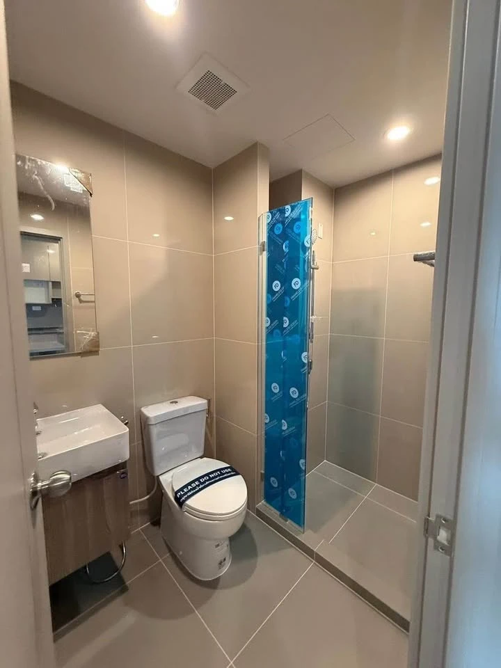 Condo for sale, Ideo Ramkhamhaeng - Lamsalee Station, 12th floor, good location, south facing, open view + swimming pool view, reserve now!