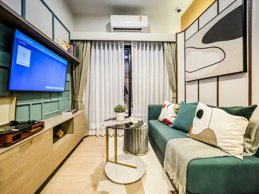 Selling down payment Sim Suk Sawat - Rama 3, a very worthwhile condo - high floor, full view of the Chao Phraya River! Comfortable living, good atmosp