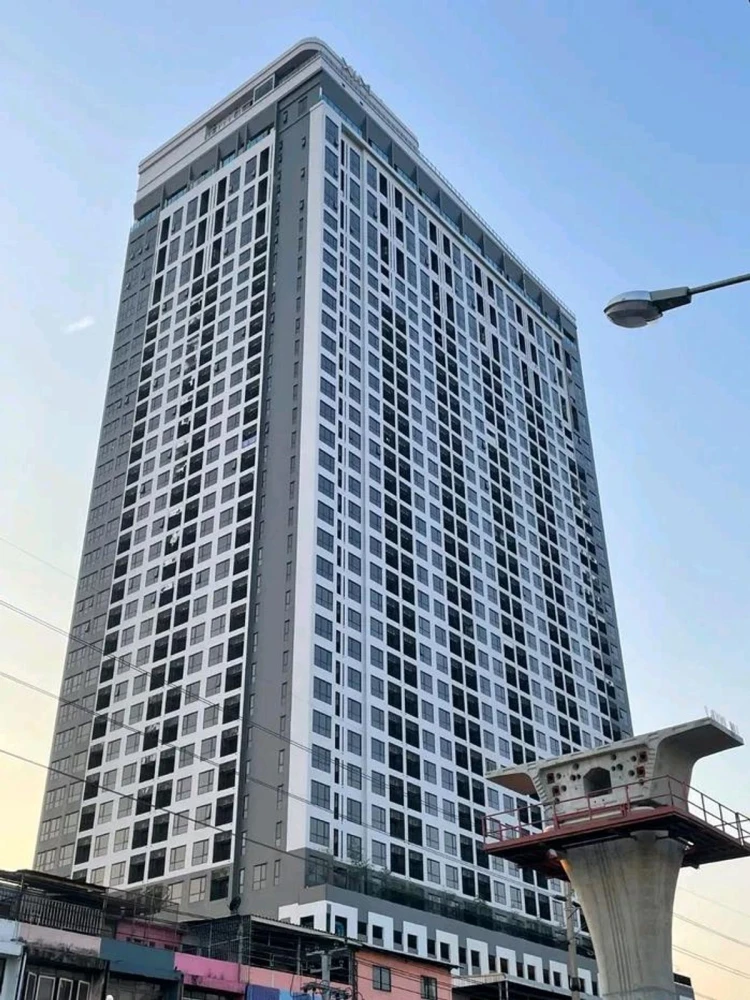 Down payment sale!! Sim Suksawat - Rama 3, 14th floor, corner unit with river view, beautiful room, fully furnished, ready to move in. Don't miss out!