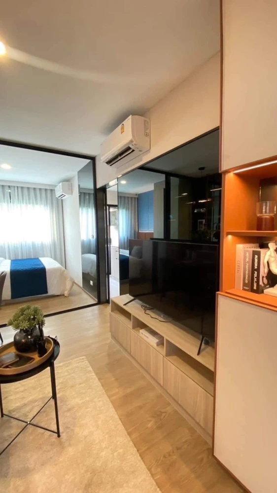 Selling down payment, The Origin Bang Khae, Building C, 7th floor, North side. Interested in owning it? Hurry and reserve now. Don't delay. Urgent!