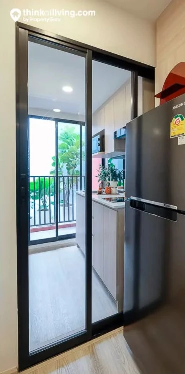Selling down payment for The Origin Setthabut Station, Building B, 5th floor. Fully fitted with built-in furniture throughout the unit. Book now!