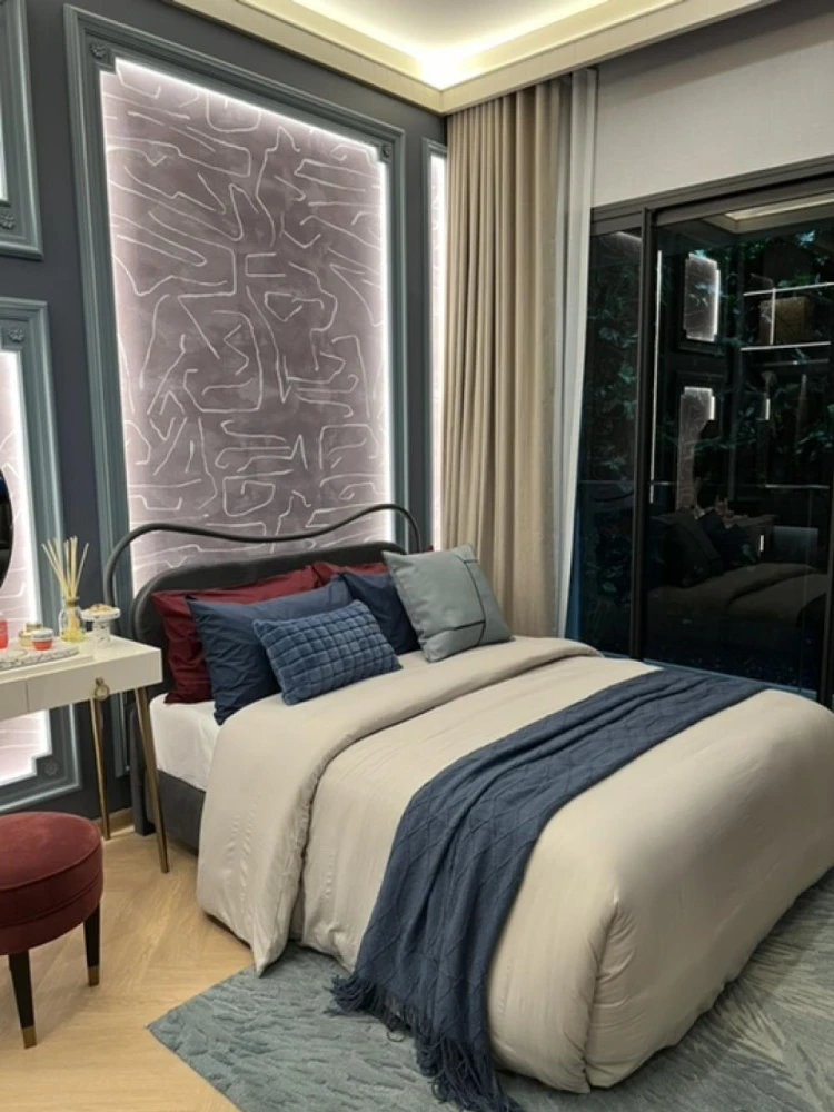 Down payment sale for Rhythm Charoen Nakhon Iconic, Simplex unit, 18th floor, 2 bedrooms, 2 bathrooms, beautiful view. Reserve now, don't miss out!
