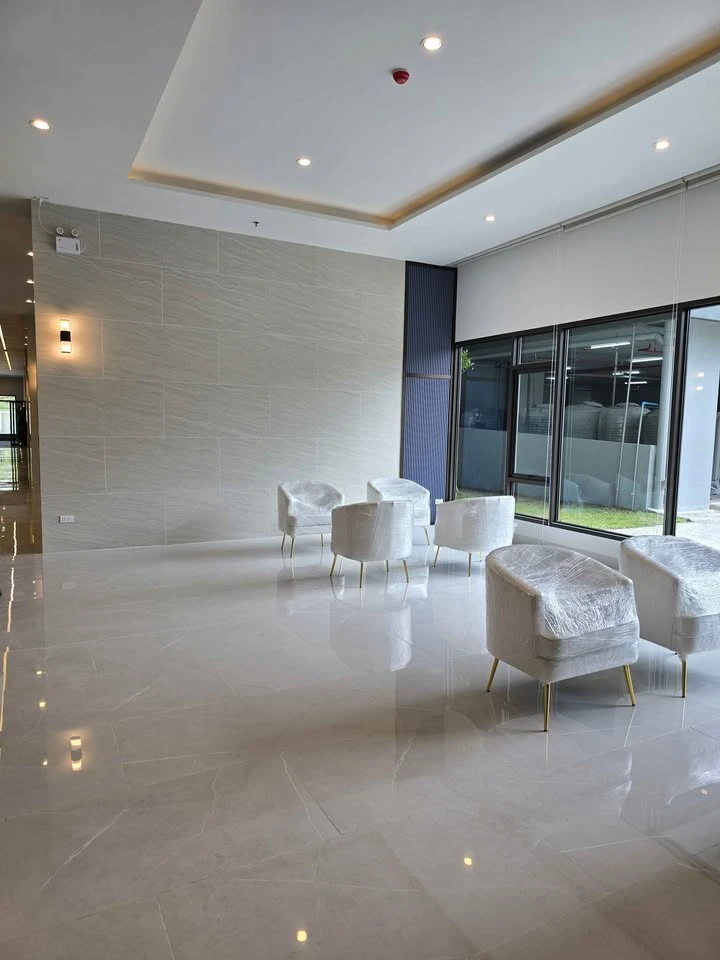 Down payment sale, Regent Home Wutthakat, studio room, 9th floor, open view, closed kitchen, cook with peace of mind about the smell. Book now.