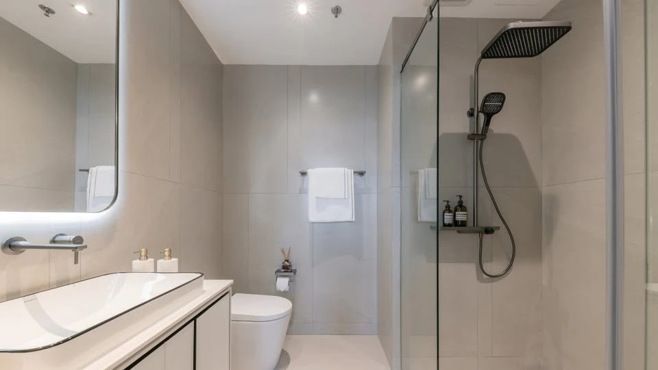 Down payment sale, Wan Wela at Chao Phraya, high floor, good breeze, private atmosphere, full Chao Phraya River view from the room, don't miss it.