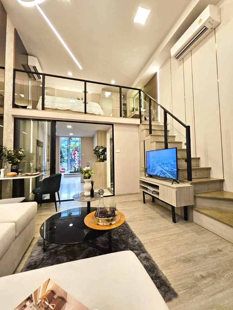 Down payment sale: Origin Plug & Play Srinakarin, 29th floor, Duo Space room, reserve now, urgently.