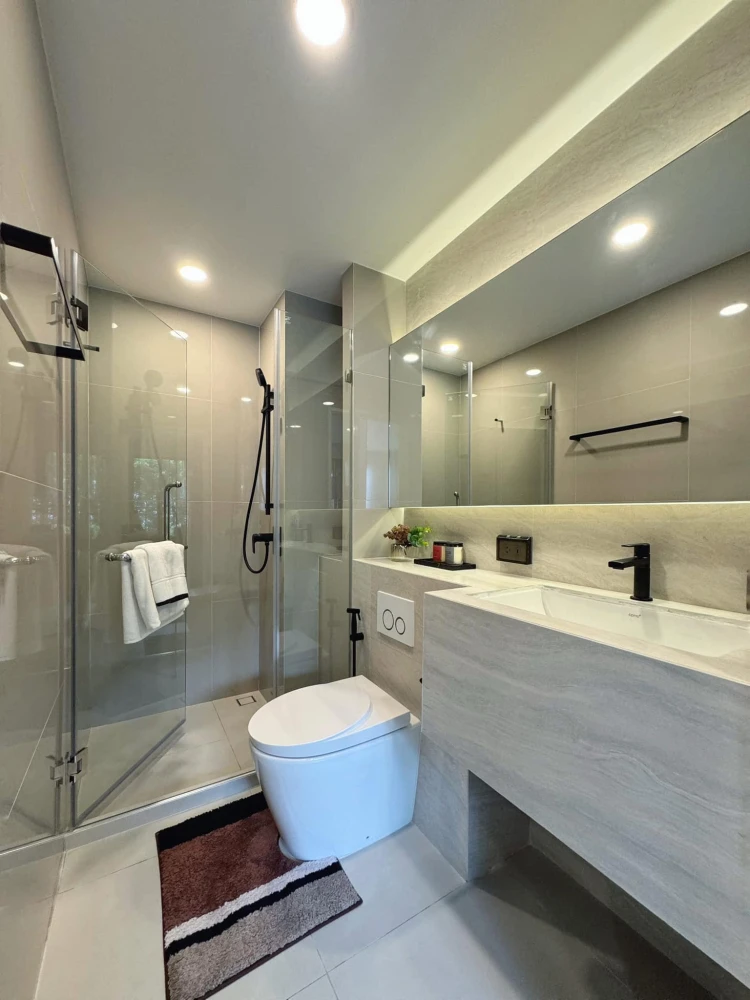 Down payment sale Origin Play Bang Khun Non Triple Station, 8th floor, good project, nice location, book now, urgently.