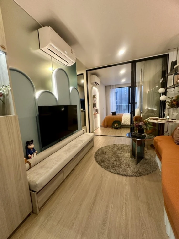 Down payment sale for Origin Play Bang Khun Non Triple Station, 9th floor, good project, worth living in, reserve now.