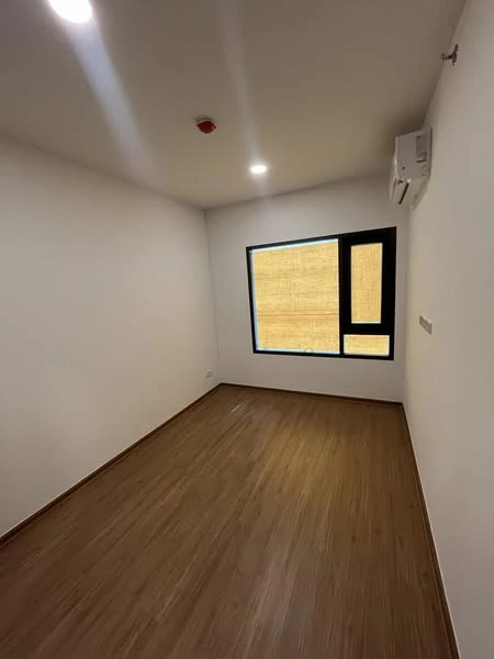 Selling down payment, The Living Ramkhamhaeng, 14th floor, good project, near MRT, book now, urgently.