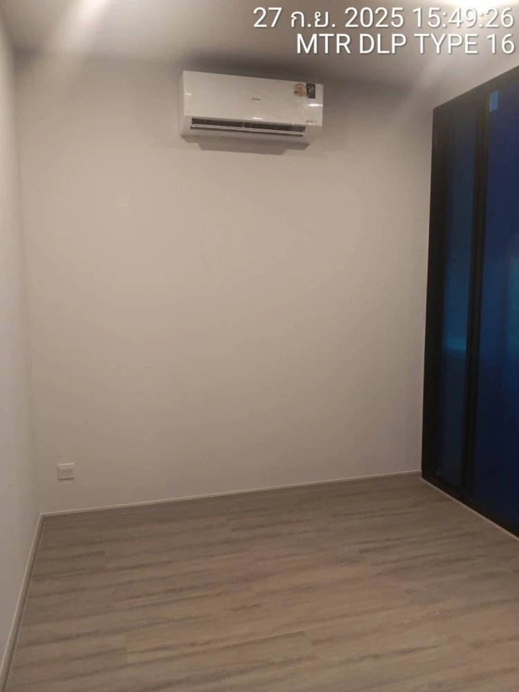 Selling down payment for Metris District Ladprao, 1 bedroom unit in a prime location near Chatuchak Park. Hurry, or you'll miss out!