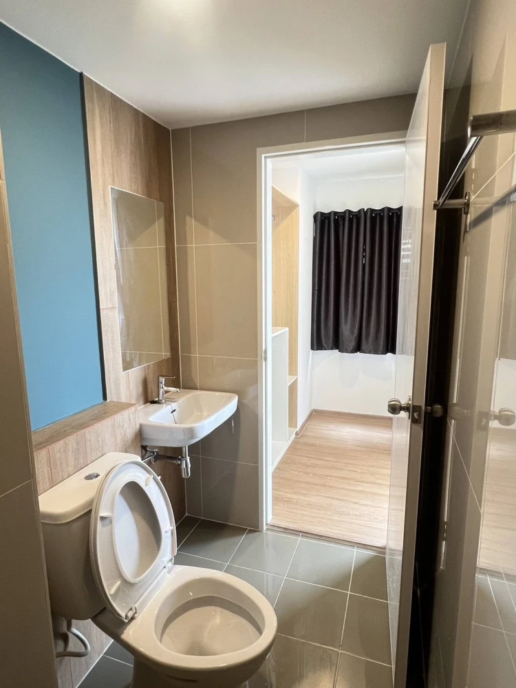 Down payment sale, Sena Eco Town Rangsit Station, private corner room with walk-in closet, great view, reserve now