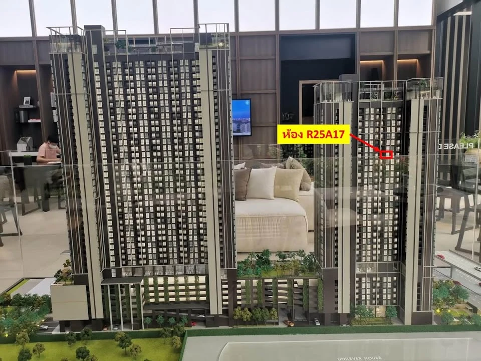 Selling down payment Noble New District R9, 25th floor, front building, very beautiful view, not blocked, great location that you should not miss.