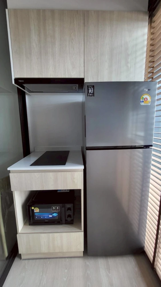 Selling down payment Noble New Mega Plus Bangna, 28th floor, room in a good location, spacious, very good view, if you don't book, you'll really miss