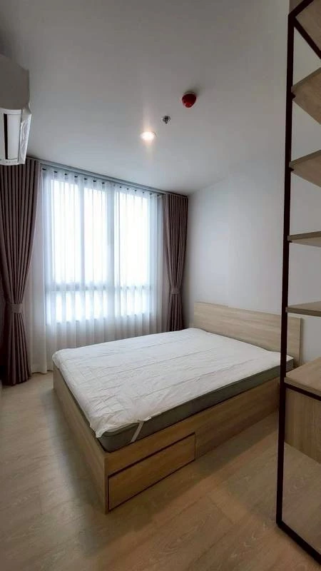 Selling down payment Noble New Mega Plus Bangna, 28th floor, room in a good location, spacious, very good view, if you don't book, you'll really miss