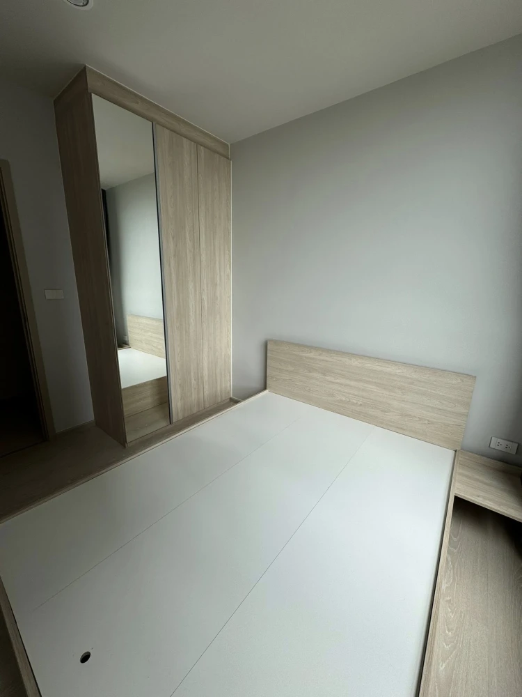 Selling down payment Noble New Mega Plus Bangna, high floor, corner room, spacious, lots of freebies, can't miss out on booking.
