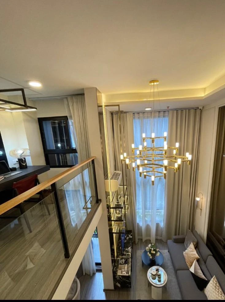 Selling down payment, Ideo Ramkhamhaeng - Lamsalee Station, luxury condo, 2 floors, next to MRT Samsalee, rare item, very worth booking