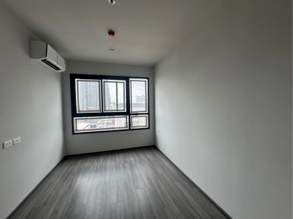 Down payment for sale, Ideo Ramkhamhaeng - Lam Sali Station, 15th floor, good project, nice location, book now before you miss out.