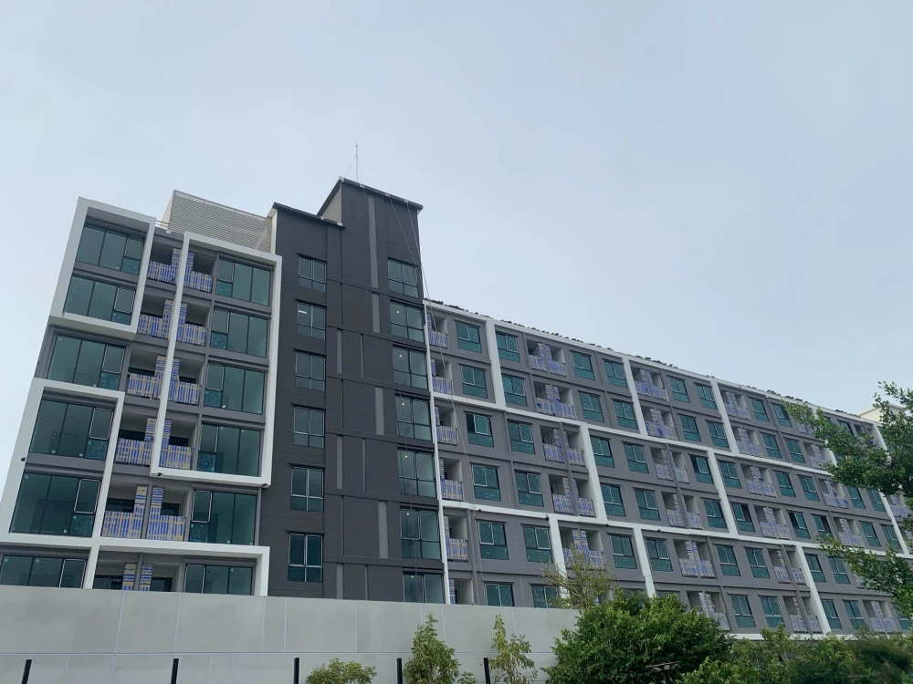 Down payment sale, Hi 48 Suthisan, corner room, very quiet, not crowded at all, perfect for relaxation, reserve now.