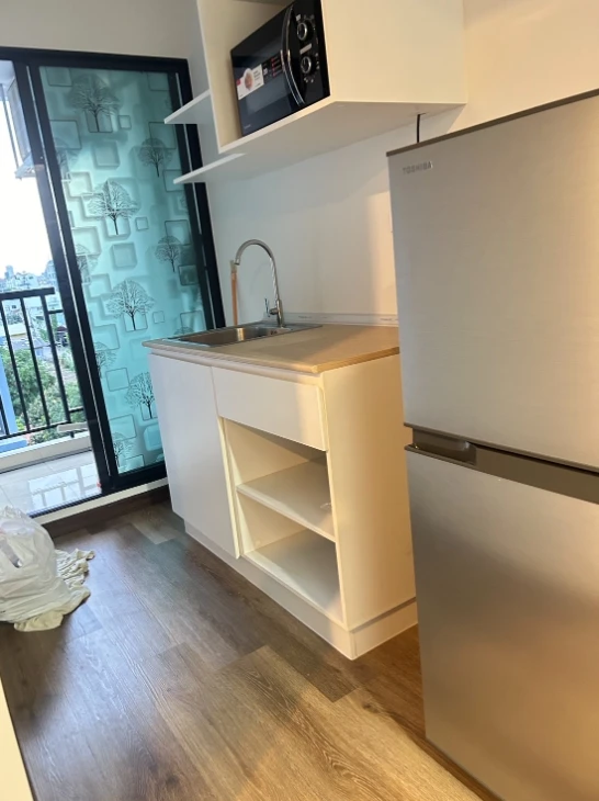 Sell down payment Hi Condo Suthisan, beautiful room, good view, hurry up to this room.