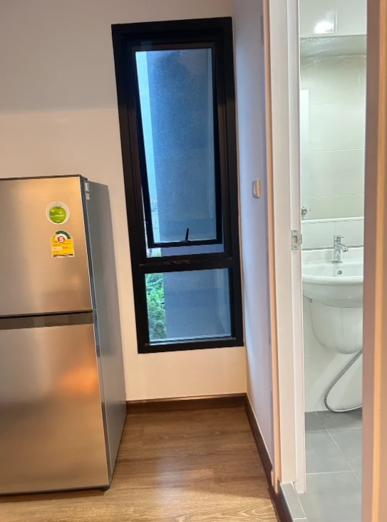 Sell down payment Hi Condo Suthisan, beautiful room, good view, hurry up to this room.