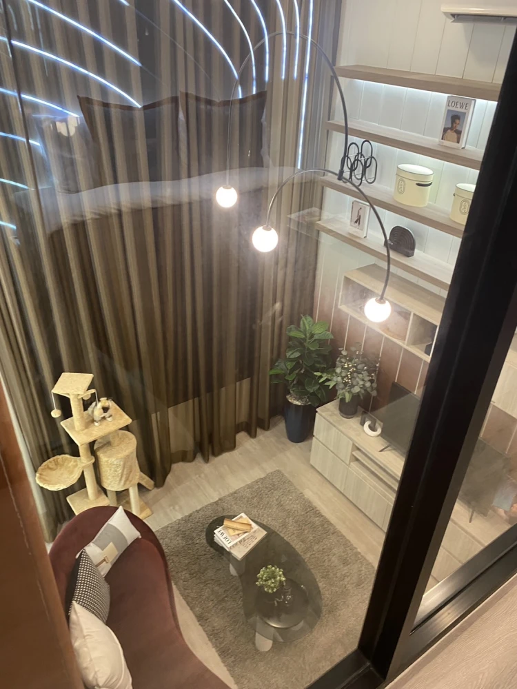 Condo for sale, Origin Plug and Play E22 Station, corner room, 21st floor, river bend view, no pets zone, reserve now!