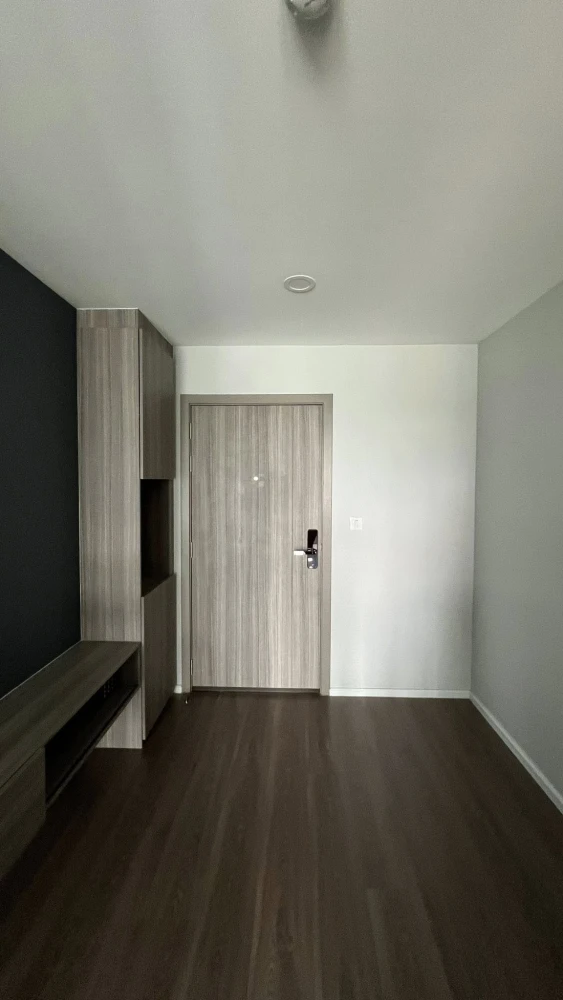 Urgent sale! The Ozone Prime-Siam, 8th floor, empty room, reasonable price. Come and own it today!