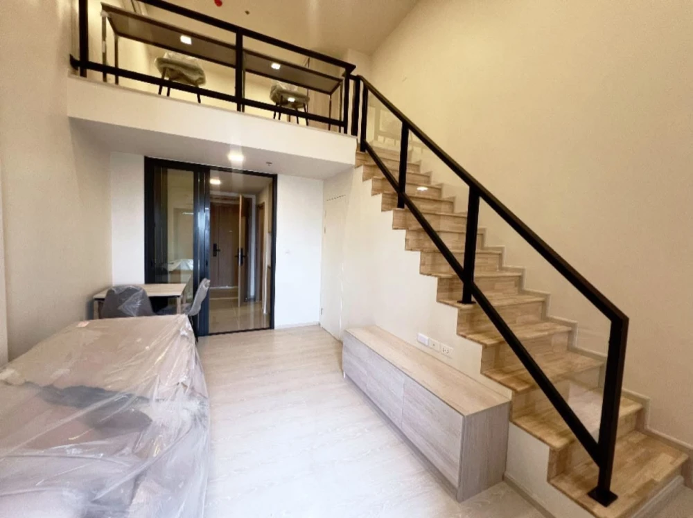 Urgent sale! 𝐅𝐥𝐨 𝐛𝐲 𝐬𝐚𝐧𝐬𝐢𝐫𝐢, a room with a river view and plenty of usable space. Become the owner today. Don't miss out!
