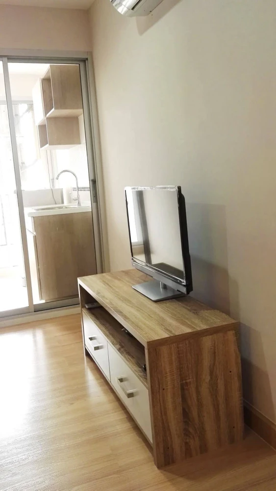 Urgent sale! A Plus 2 Rattanathibet condo. Well-partitioned rooms with separate zones. Best price! Buy now, don't miss this opportunity!