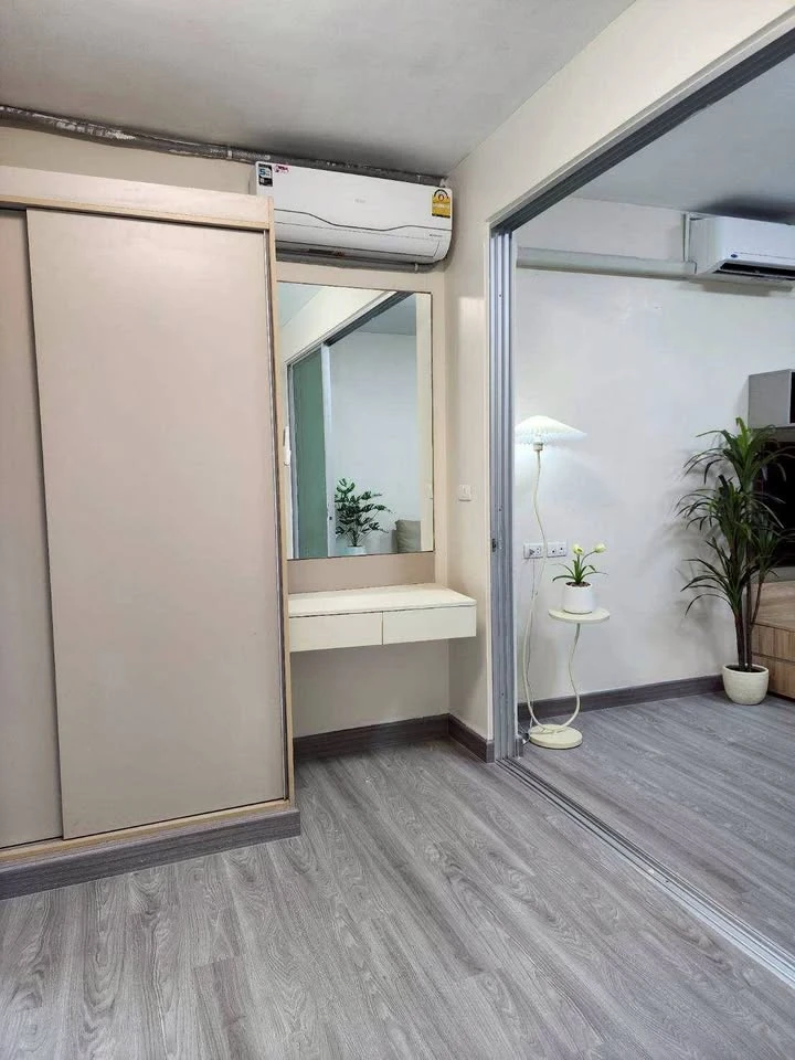 Urgent sale! a Space ME Sukhumvit 77, spacious room, great price, hurry and reserve now, don't miss out!