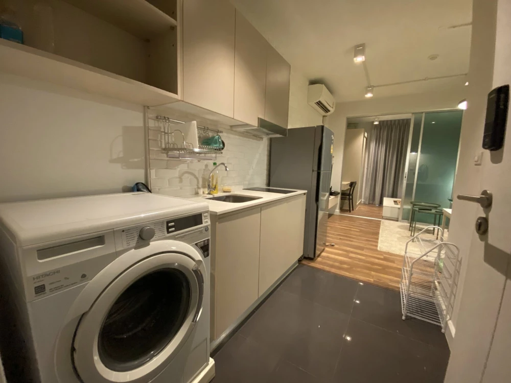 Urgent sale! A space me sukhumvit 77, fully furnished and ready to move in. Come and own it today!