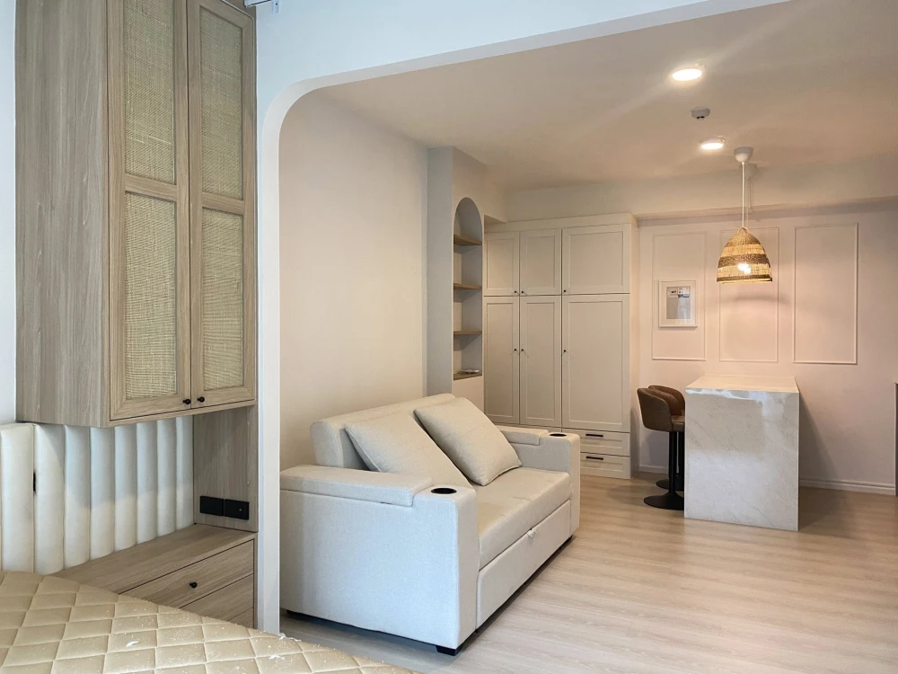 For sale/rent urgently A Space Mega Bangna, beautifully decorated room, well-built-in, you will regret it if you don't reserve.