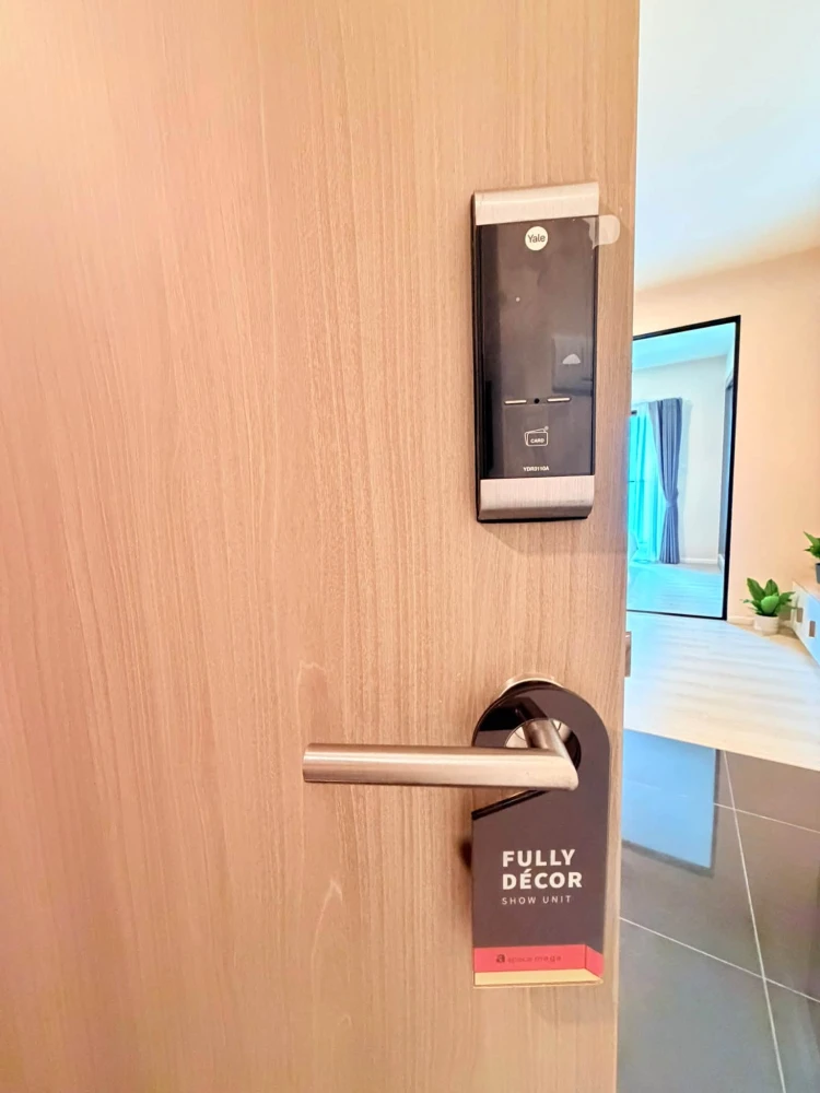 Urgent sale! A Space Mega II – beautifully furnished unit on the 14th floor with a great elevated view. Everything you need is right here; just bring