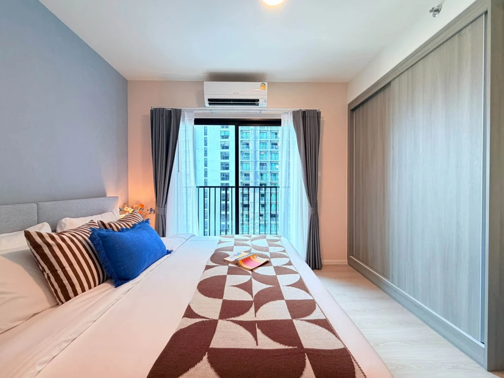 Urgent sale! A Space Mega II – beautifully furnished unit on the 14th floor with a great elevated view. Everything you need is right here; just bring