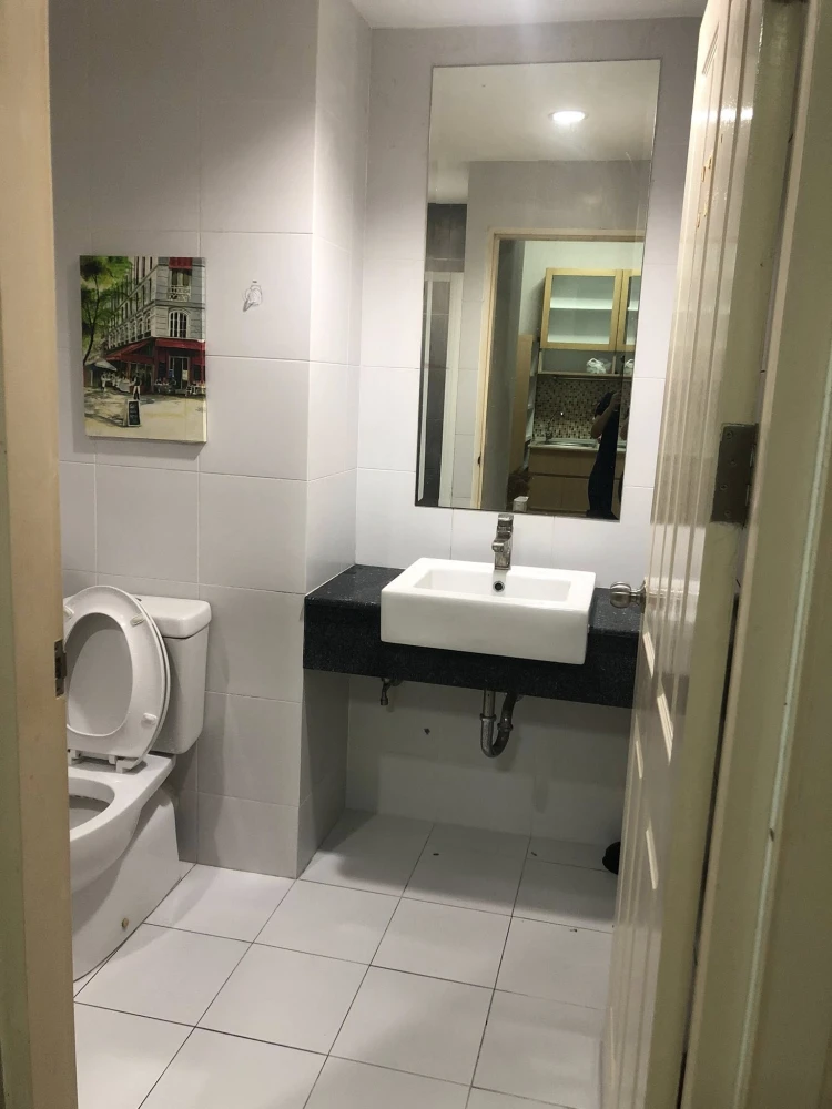 Urgent sale! A Space Play Ratchada-Sutthisarn. Spacious room, 2nd floor, pool view. Book now! Don't miss out!