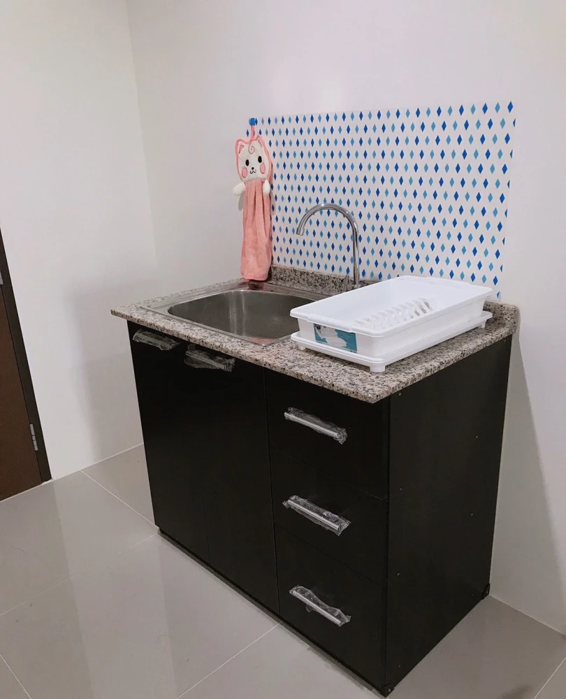 Urgent sale! Assakarn Place Srinakarin, ready-to-move-in condo on the 5th floor (not too high), at a great price. Buy now!