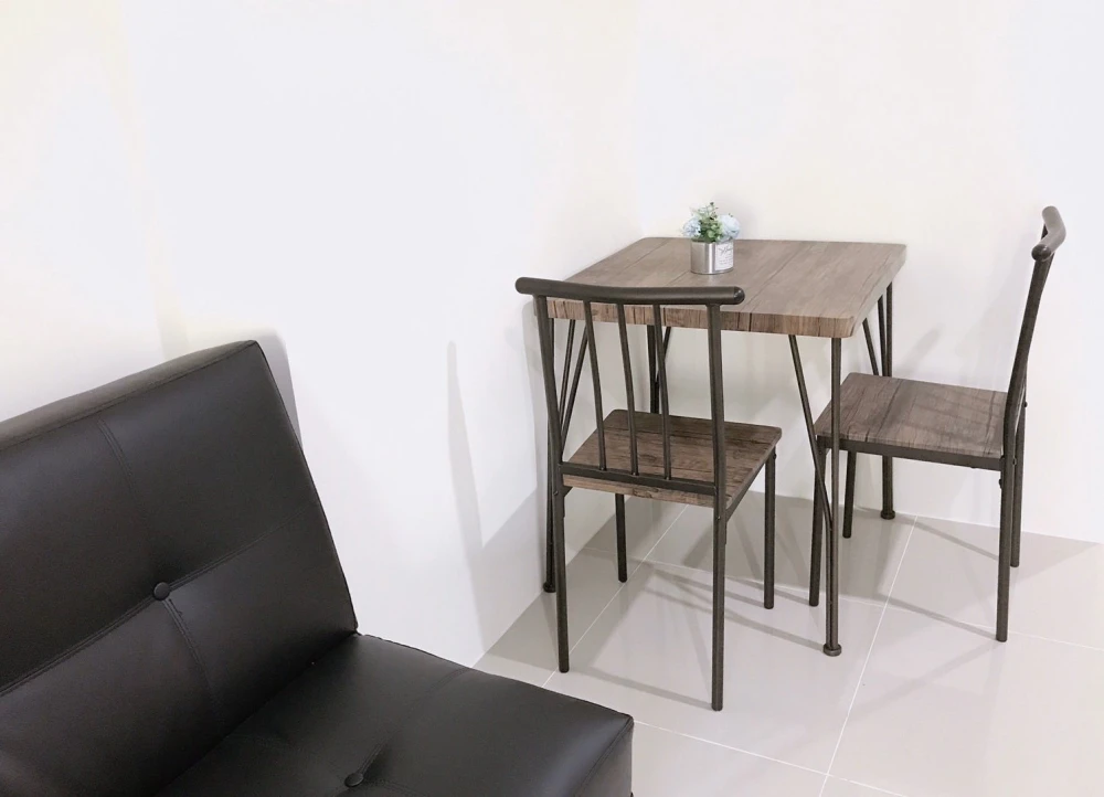 Urgent sale! Assakarn Place Srinakarin, ready-to-move-in condo on the 5th floor (not too high), at a great price. Buy now!