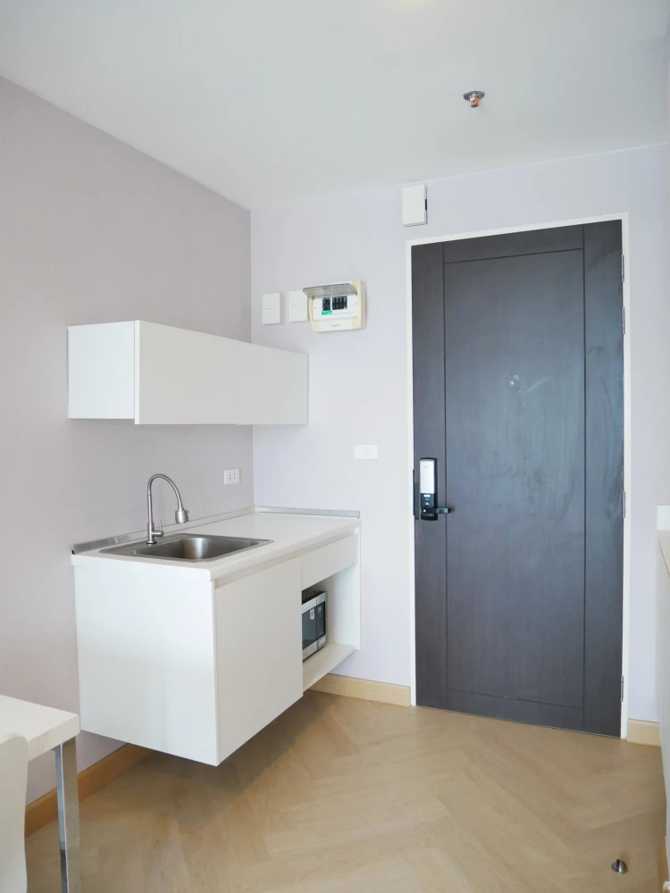 Urgent sale: Casa Condo Asoke-Dindaeng, Studio room, 16th floor, Rama 9 view, reasonable price, buy now!