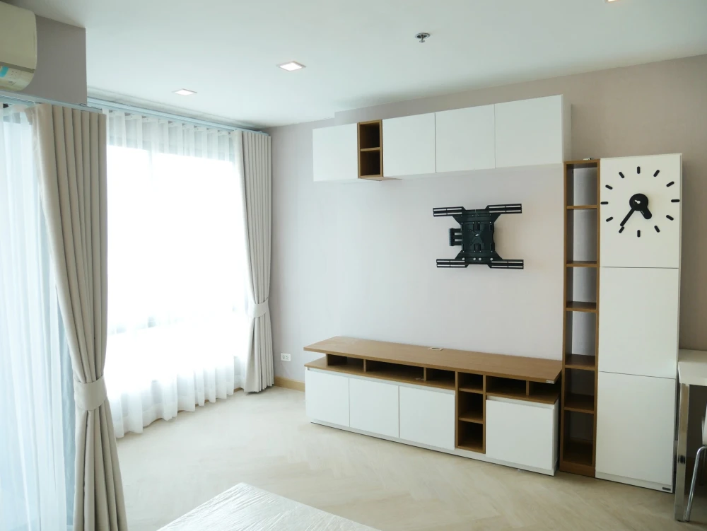 Urgent sale: Casa Condo Asoke-Dindaeng, Studio room, 16th floor, Rama 9 view, reasonable price, buy now!