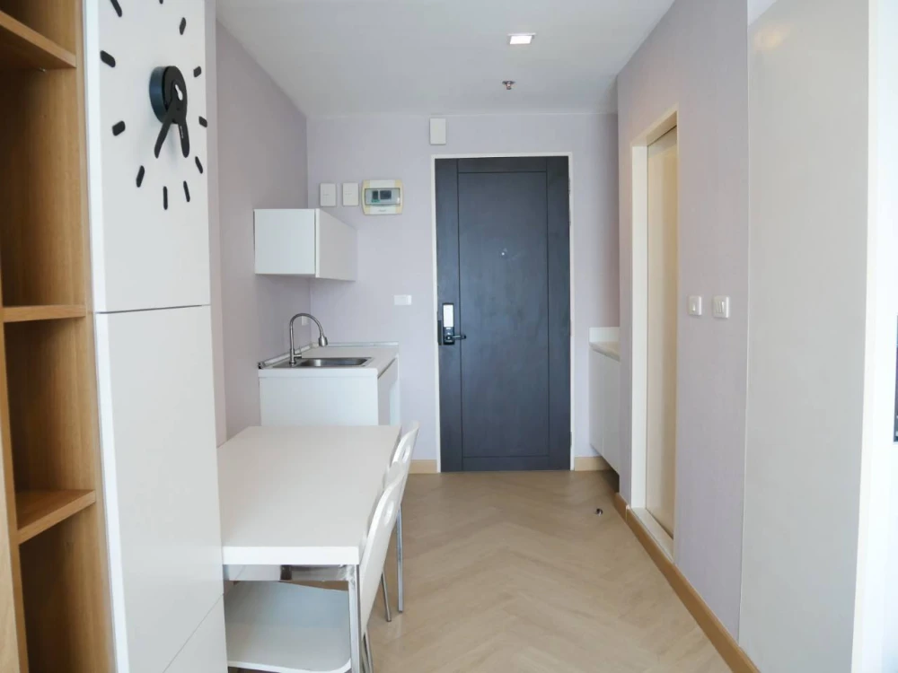 Urgent sale: Casa Condo Asoke-Dindaeng, Studio room, 16th floor, Rama 9 view, reasonable price, buy now!