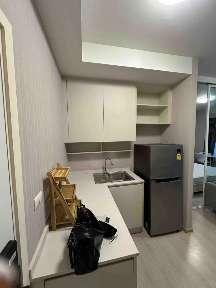 Urgent sale! Chapter One Eco Ratchada-Huai Khwang, ready-to-move-in unit with complete amenities. Buy now, don't delay!