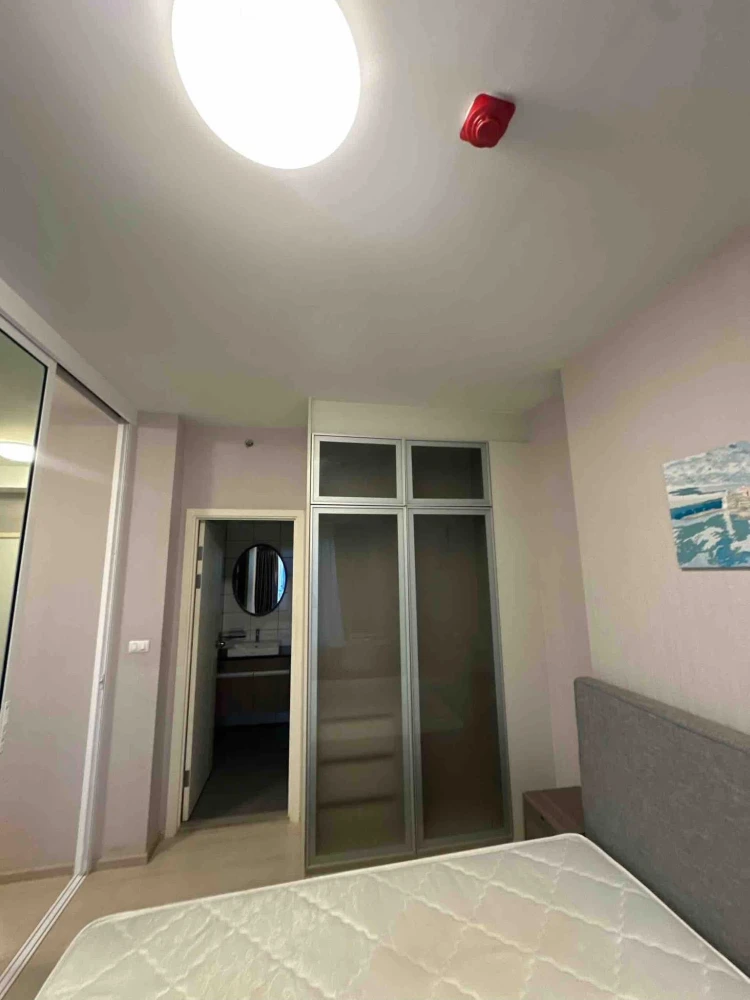 Urgent sale! Chapter One Eco Ratchada-Huai Khwang, ready-to-move-in unit with complete amenities. Buy now, don't delay!