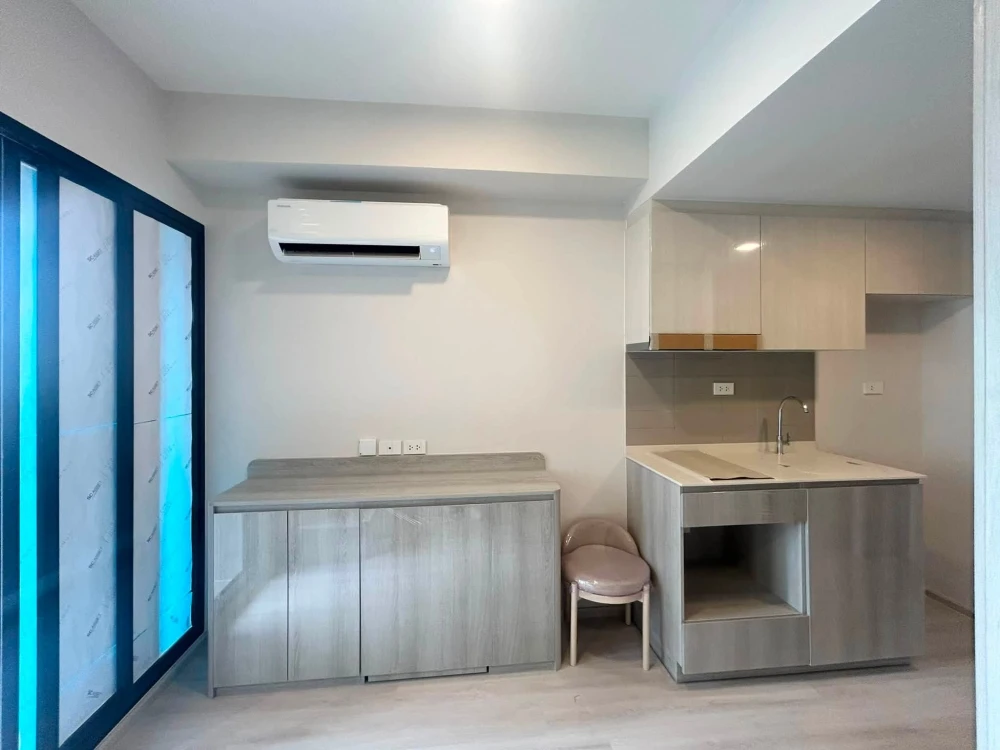 Urgent sale! COBE Ratchada-Rama9, studio unit, 10th floor. Great height, great price! Book yours today! Don't wait!